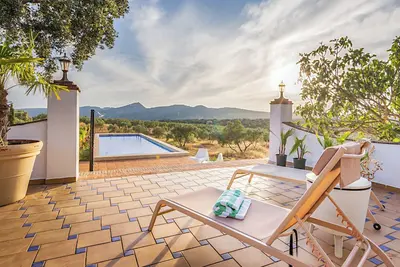 Image de Ronda Oasis - Huit Chambres Villa, Couchages 16