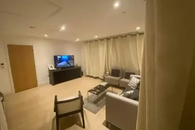Image de Luxury 2 Bedroom 2 Bathroom Apartment East Croydon