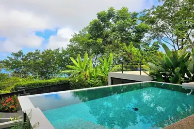 Image de Private Ocean View Mountain Adventure Awaits!