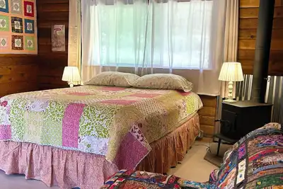 Image de Newly Renovated Dog friendly Studio Nestled At the Base of the North Cascades!