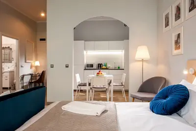 Image de Appartement-Supérieure-Salle de bain et douche-Vue ville-52
