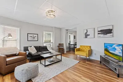 Image de Barker's Urban Oasis