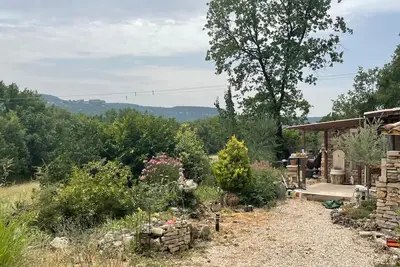 Image de Maison de Style Provençale en Plein Cœur du Luberon