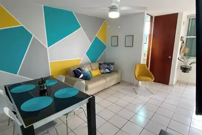 Image de Beautiful Apt with pool and steps from the beach