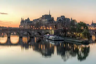 Image de Ile De La CITÉ – Notre Dame Heaven - 2 Bedroom Apartment - 120 Sqm