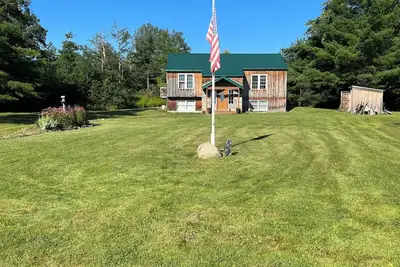Image de Charming 2-bedroom vacation home 17 minutes from Watkins Glen International
