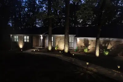 Image de Alabama University Events, 5 bdrm Home by Lake, sleeps 14, 5 mil to Bryant/Denny