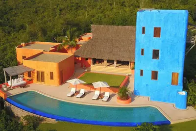 Casa Torre del Cielo, Costa Careyes, Mexico