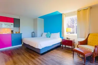 Image de Your Home Away from Home! Kitchenette, Free Parking, Pet-friendly Property!