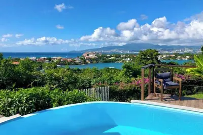 Image de Villa de Luxe Perlane Bay, magnifique vue mer, piscine chauffée, Classé 5*