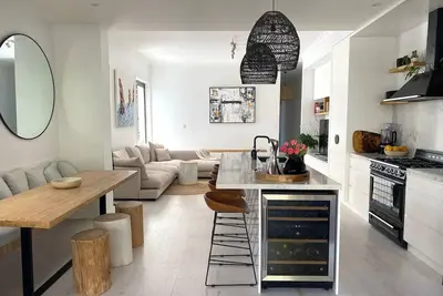 Image de Tropical Oasis in Bronte Beach