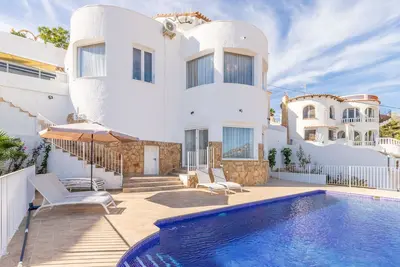Image de Villa 'Sol Y Mar' avec piscine privée, Wi-Fi et climatisation