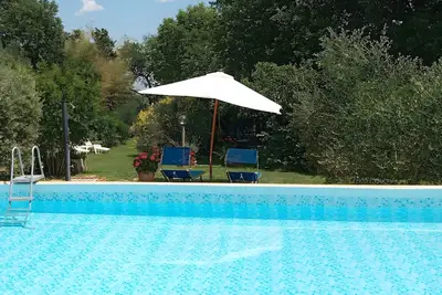 Appartement de vacances \"Casa Vacanze Mongili\" avec piscine privée, balcon et Wi-Fi