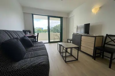 Image de Appartement 2 pièces avec balcon et parking à La Rochelle