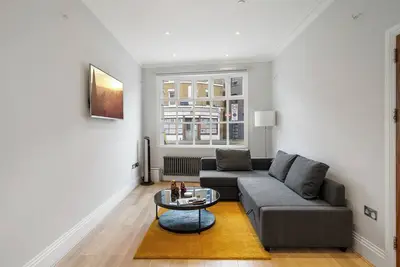 Image de Modern Townhouse with Cinema Room in London Se1