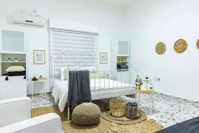 Image de Luxury House since 1962
