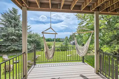 Image de 4br home with Mountain Views - Central to Arvada, Golden, Boulder & Denver