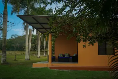 Image de Casita Bonita, Pilon de Pavones