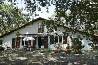 Image de Location saisonnière 9 personnes Mézos