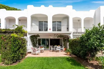 Image de Maison de ville à Peña Blanca pour 6 personnes | Nueva Andalucia