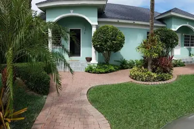 Image de Garden Sanctuary #1