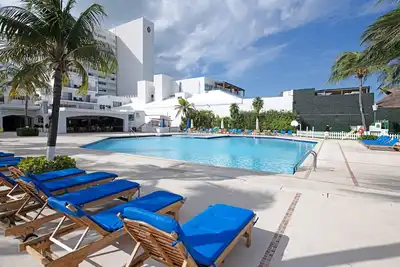 Image de Fantastic Family Villa on the best Beach in Cancun