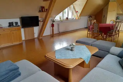 Image de Familienfreundliche Ferienwohnung mit Großzügigem Balkon