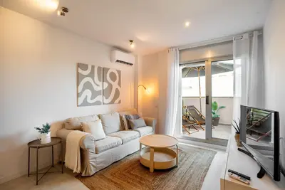 Image de Mini appartement avec terrasse et parking