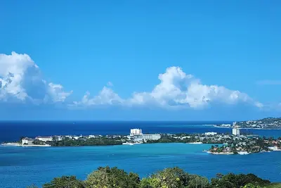 Image de Two Bedroom cottage overlooking the city of Montego Bay Jamaica. Great View!