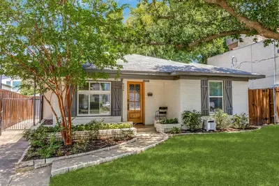 Preston Hollow in between Home