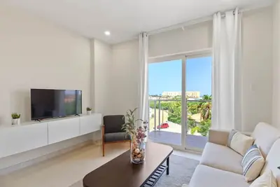 Image de Luxury 2br Palm Beach Condo Aracari 30 by Bocobay
