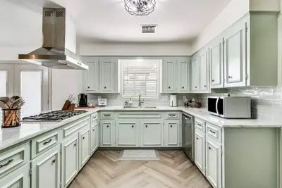 Image de Updated 3br escape in Crowley