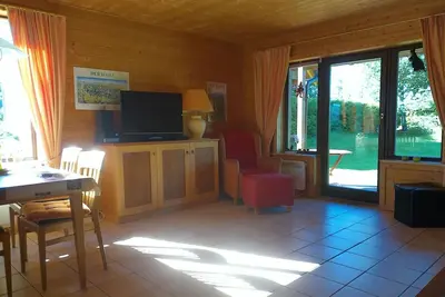 Image de Bel appartement dans une maison de vacances avec Wifi, Tv, terrasse, animaux admis et parking