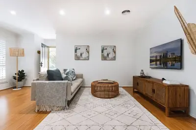 Image de Modern 3br with Courtyard in Lyons