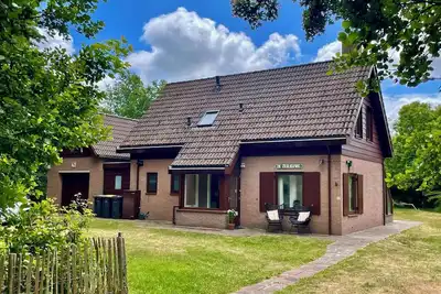 Image de Cosy family house with large garden, 2 bathrooms and location close to the beach