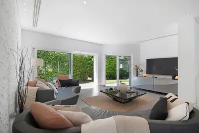 Image de Villa \"Pine Lodge\" résidence fermée avec piscine privée chauffée