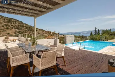 Image de Bh152 - R - Villa Agios Nikolaos