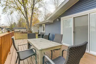 Image de Lakefront Vacation Rental, 13 Mi to South Haven!