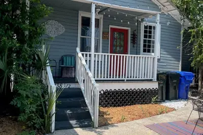 Image de Cute Bungalow in the Heart of Historic Charleston
