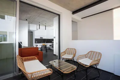 Image de Bridge House 202 - 2br Modern Apt close to the beach and city centre