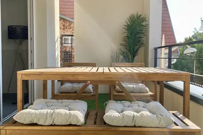 Image de Alba : \"Élégance & Confort\" : Appartement avec Terrasse proche du Centre Thermal