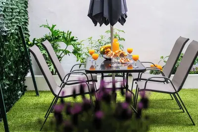 Image de Lux Garden Apartment Near Acropolis in the Heart of Athens