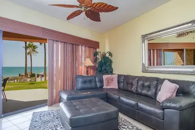 Image de Sonoran Sea E-104 Wave n' Sea Amazing Oceanfront Ground Floor