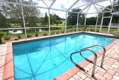 Image de Emerald House : Free Amazing Heated Pool! ! ! ! !