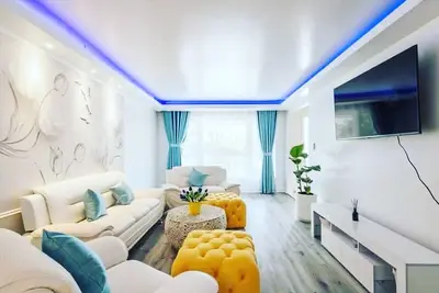 Image de At the Blue Tulips you will experience luxurious, private yet natural lifestyle\n