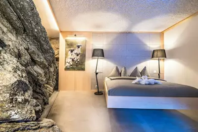 Image de Unique Luxury Gorge! 5min to the cable cars and parking