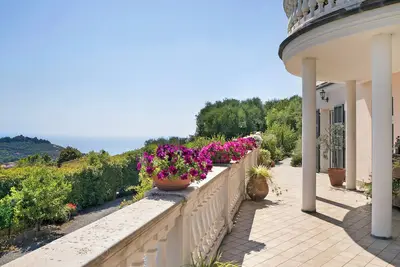 Image de Appartement de vacances \"Villa Isabella Casa Lucia\" avec vue sur la mer, terrasse partagée et Wi-Fi