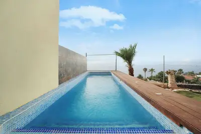 Image de Maison de vacances 'Casa Blanca' avec vue sur la mer, piscine privée et Wi-Fi