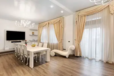 Image de Appartement \"Luxury Residenza Tosca\" avec balcon et Wi-Fi