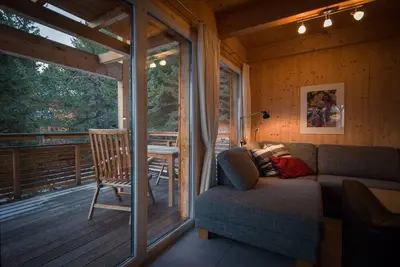 Image de Chalet #33 with Ir-sauna and indoor whirlpool
